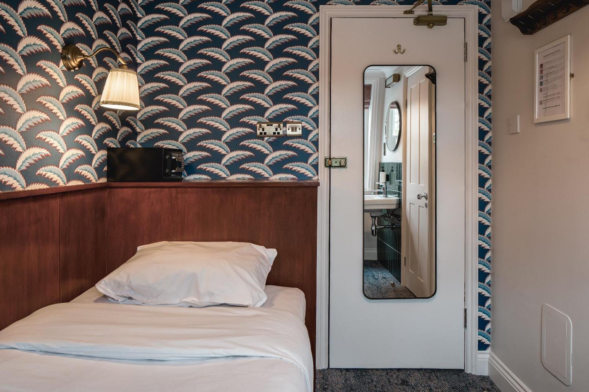 St. David'S Hotels Paddington London Exterior photo